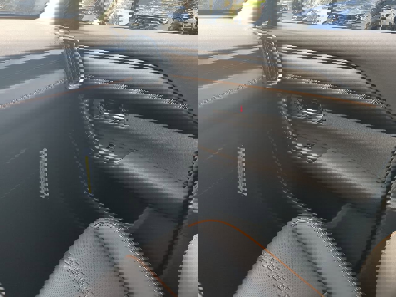New 2025 MAZDA CX-50 AWD 2.5 Turbo w/ Premium Pkg image 16