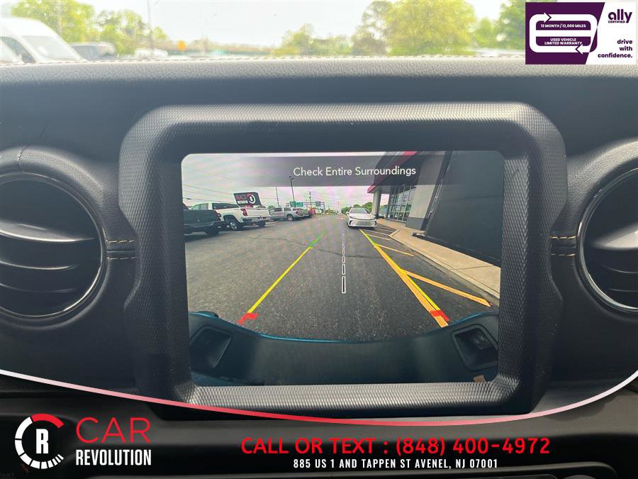 Used 2022 Jeep Gladiator Overland AWD/4WD image 17