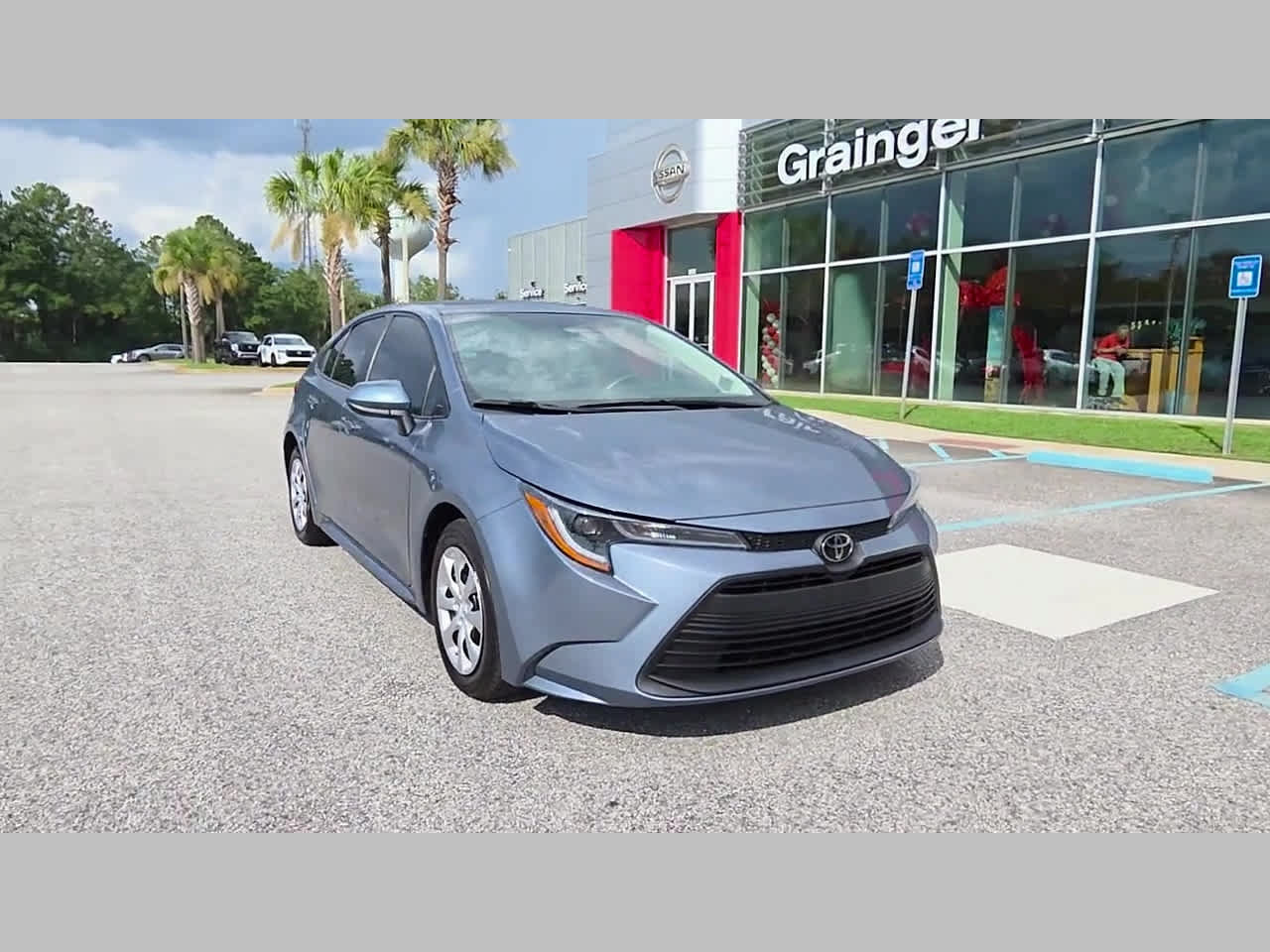 Used 2025 Toyota Corolla LE FWD image 19