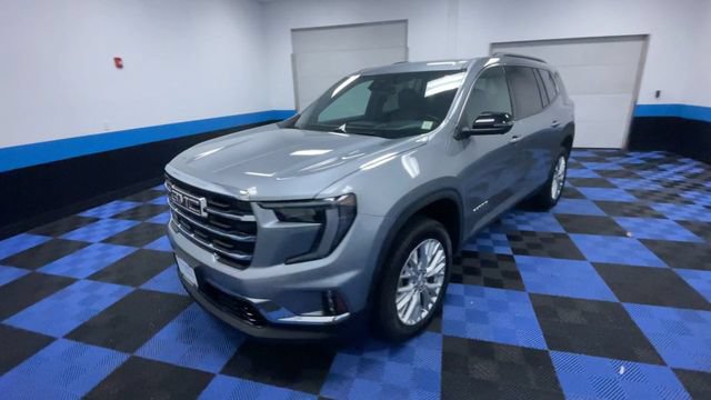 Used 2024 GMC Acadia Elevation w/ Luxury Package AWD/4WD image 4