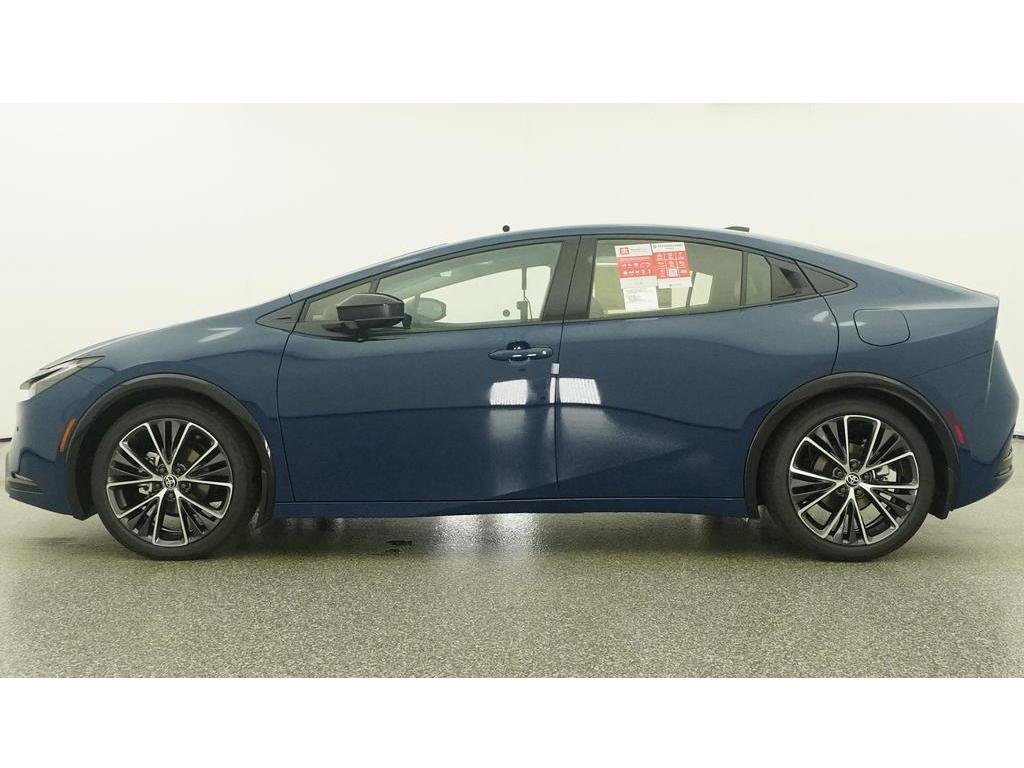 New 2026 Toyota Prius Limited FWD image 19