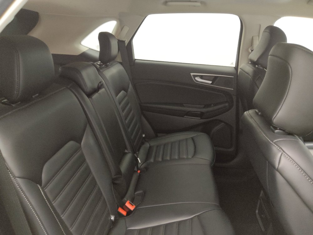 Used 2024 Ford Edge SEL image 19