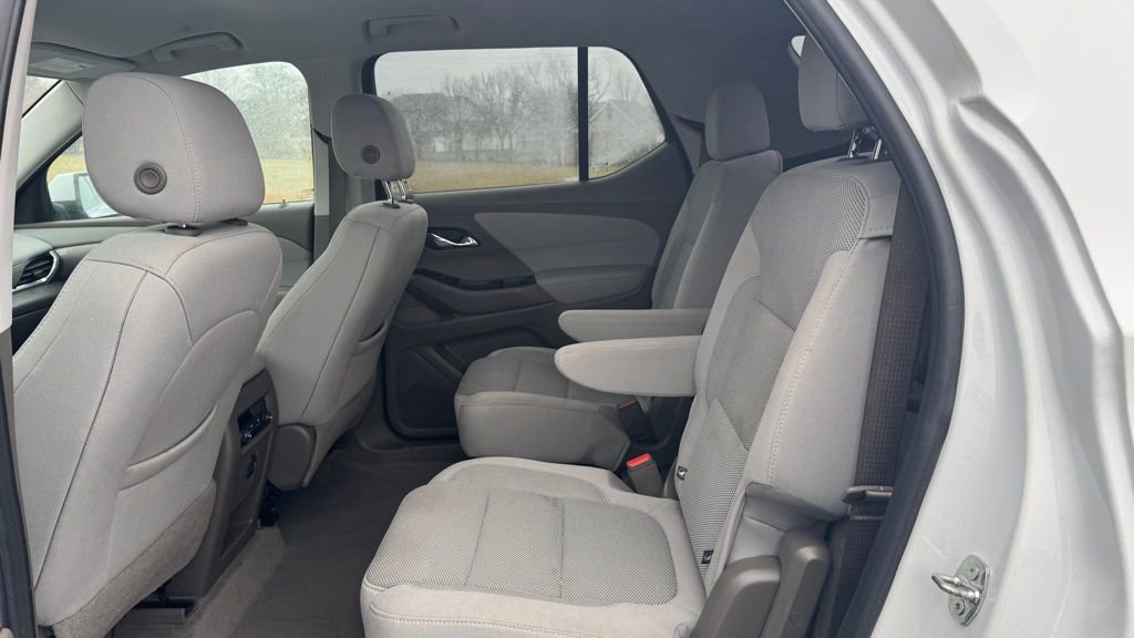 Used 2019 Chevrolet Traverse LT image 15