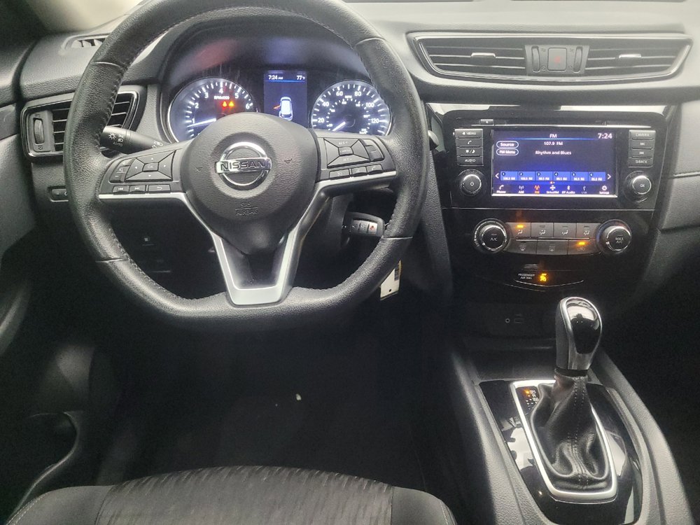 Used 2019 Nissan Rogue S w/ Special Edition Package FWD image 22