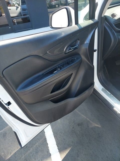 Used 2019 Buick Encore Preferred image 8