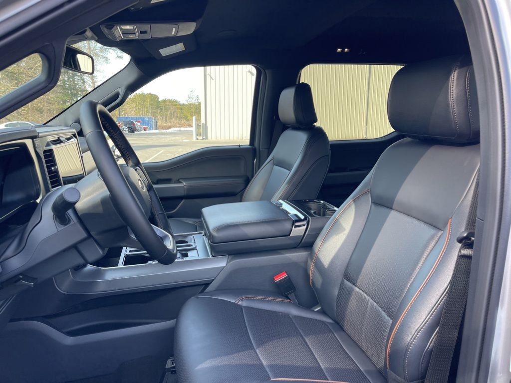 Used 2025 Ford F150 Lariat w/ Equipment Group 502A High image 20