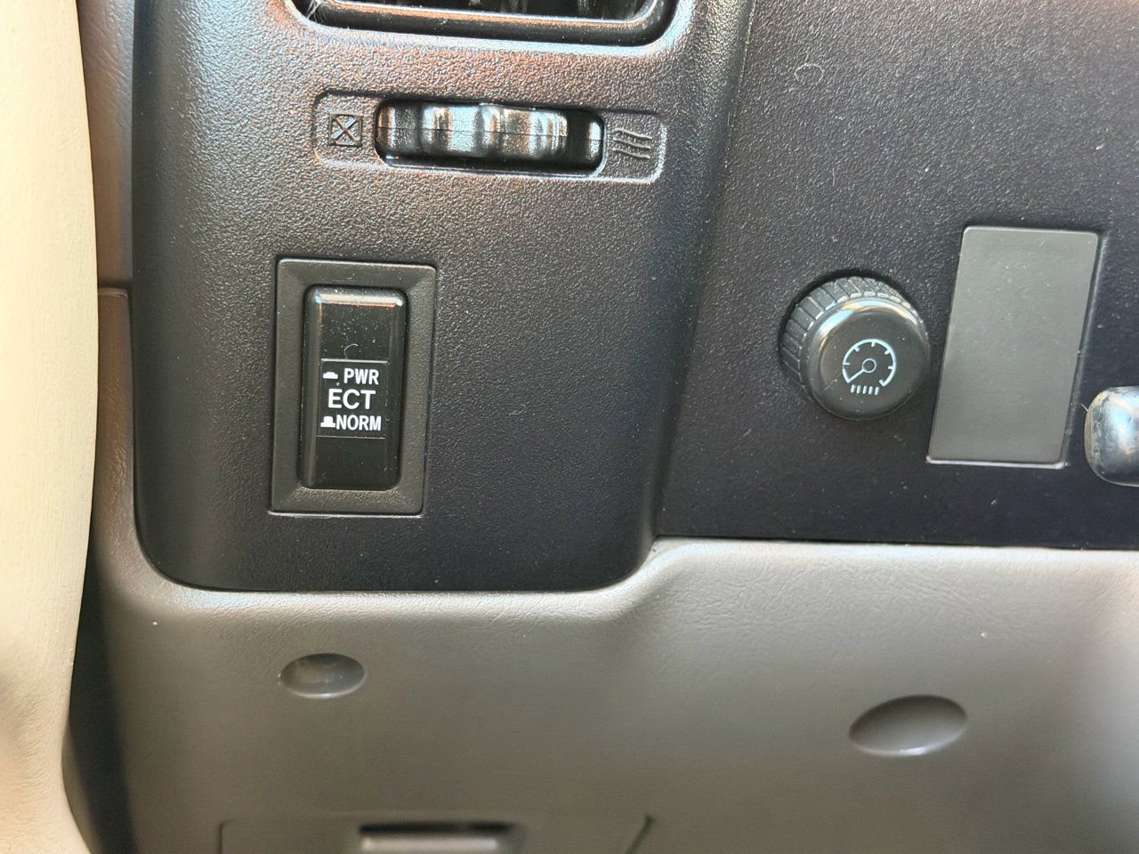 Used 2004 Toyota Tacoma 4x4 Double Cab image 25