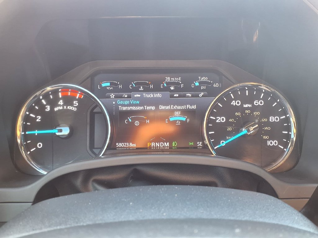 Certified 2022 Ford F250 Lariat w/ Tremor Off-Road Package AWD/4WD image 16