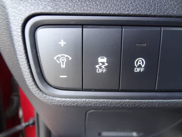 Used 2024 Kia Soul LX w/ Option Group 015 FWD image 15