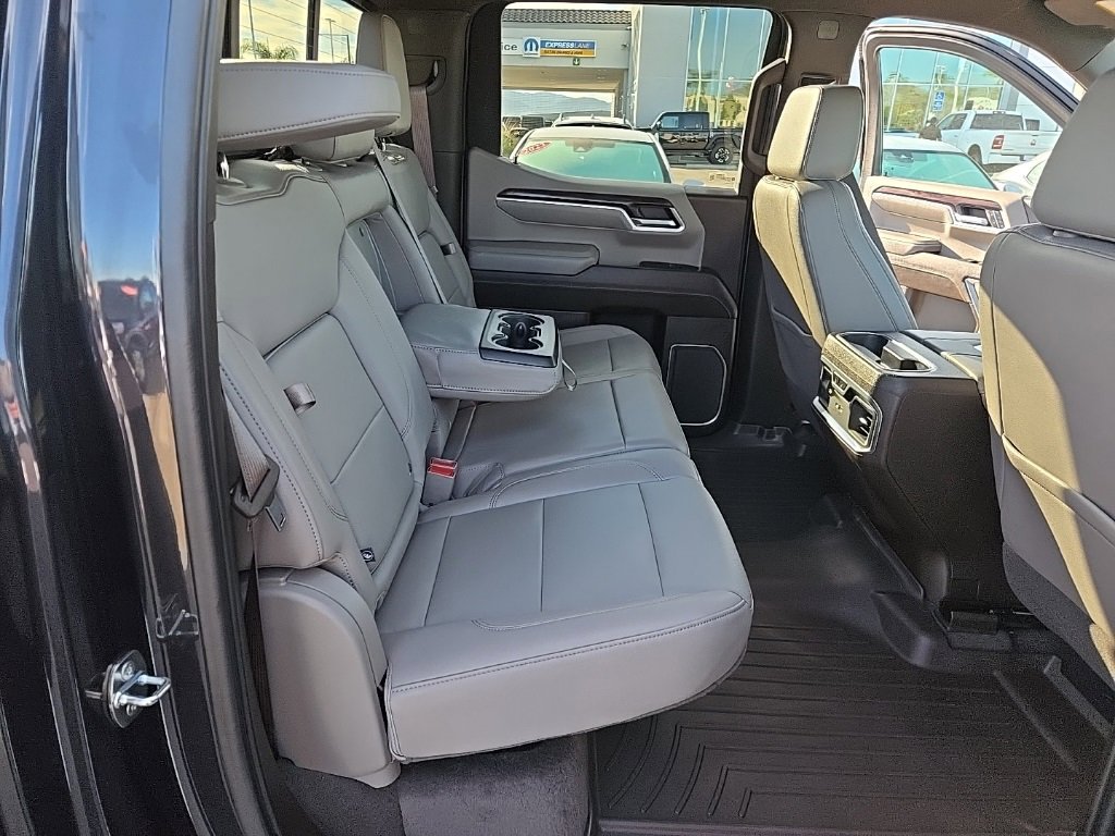 Used 2022 GMC Sierra 1500 SLT w/ SLT Convenience Package image 25