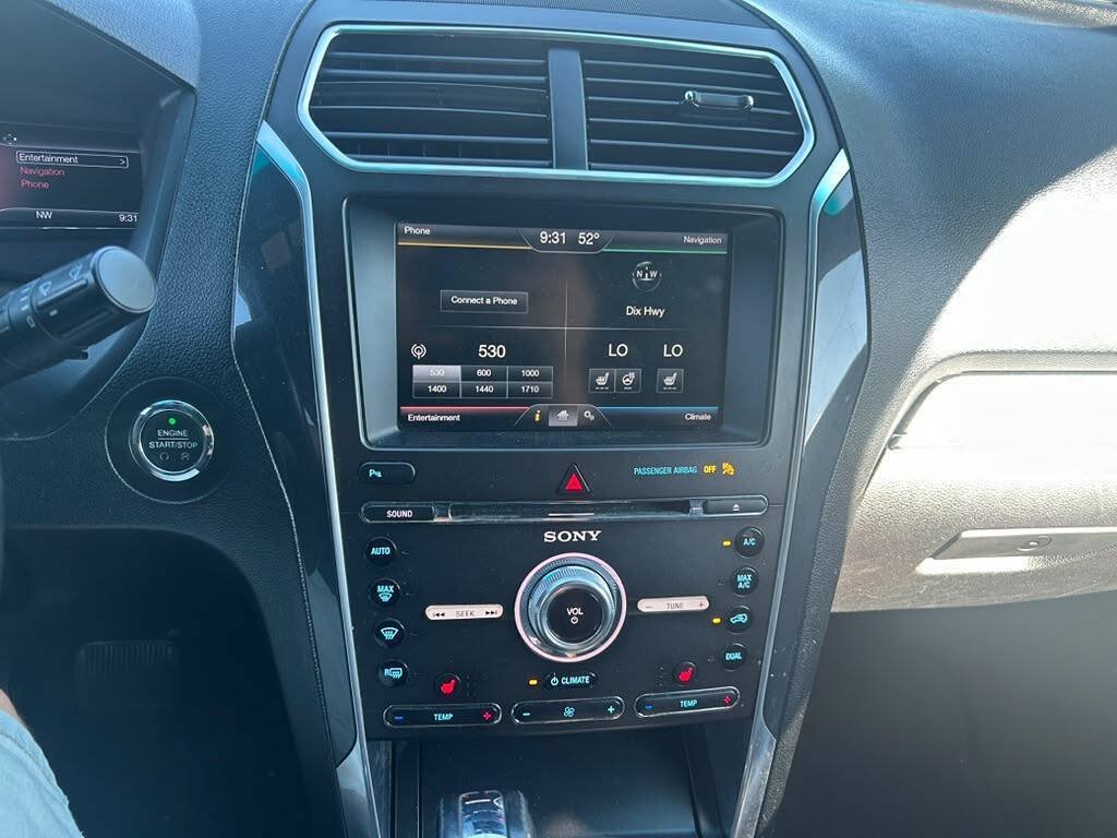 Used 2016 Ford Explorer Sport AWD/4WD image 14
