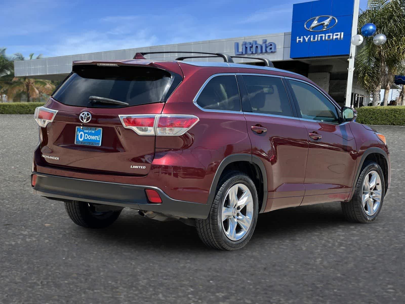 Used 2015 Toyota Highlander Limited FWD video 3