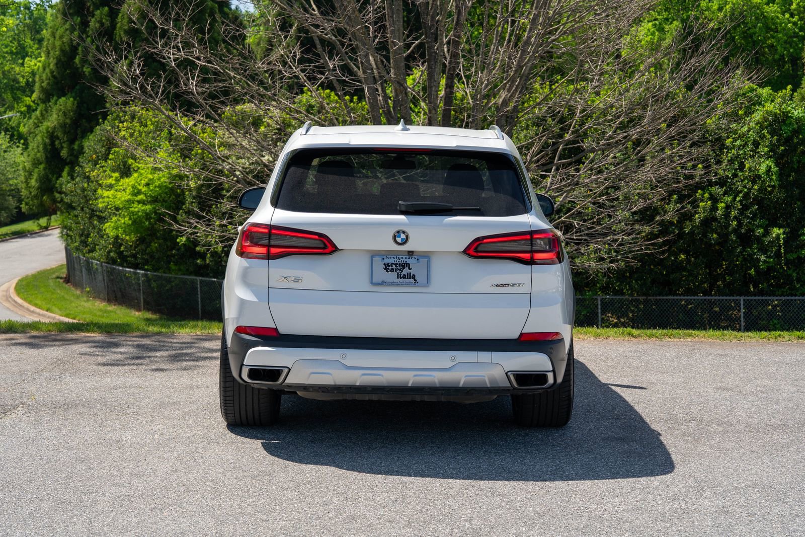 Used 2020 BMW X5 xDrive50i w/ Executive Package AWD/4WD image 6