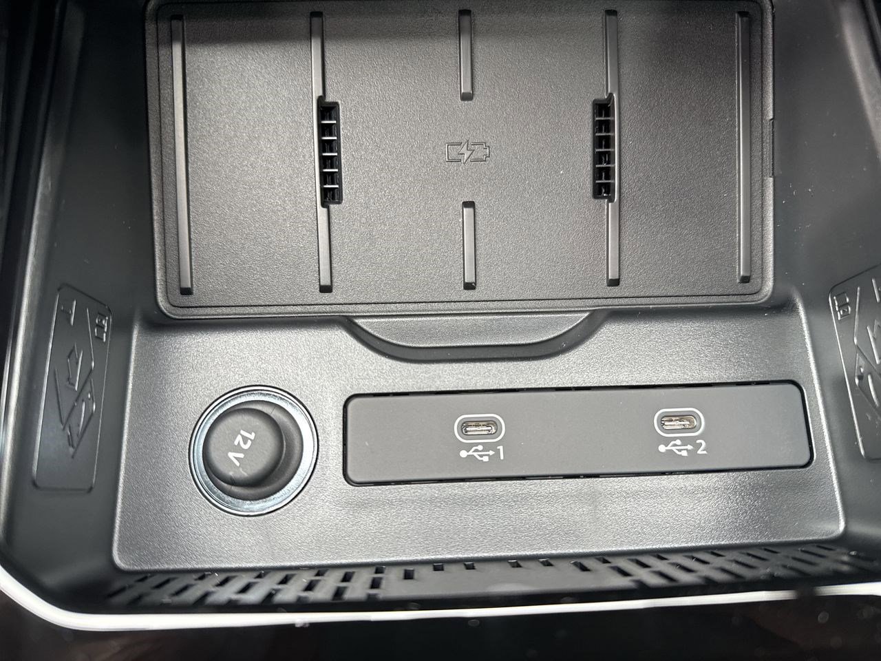 New 2026 Audi Q3 quattro 2.0T AWD/4WD image 8