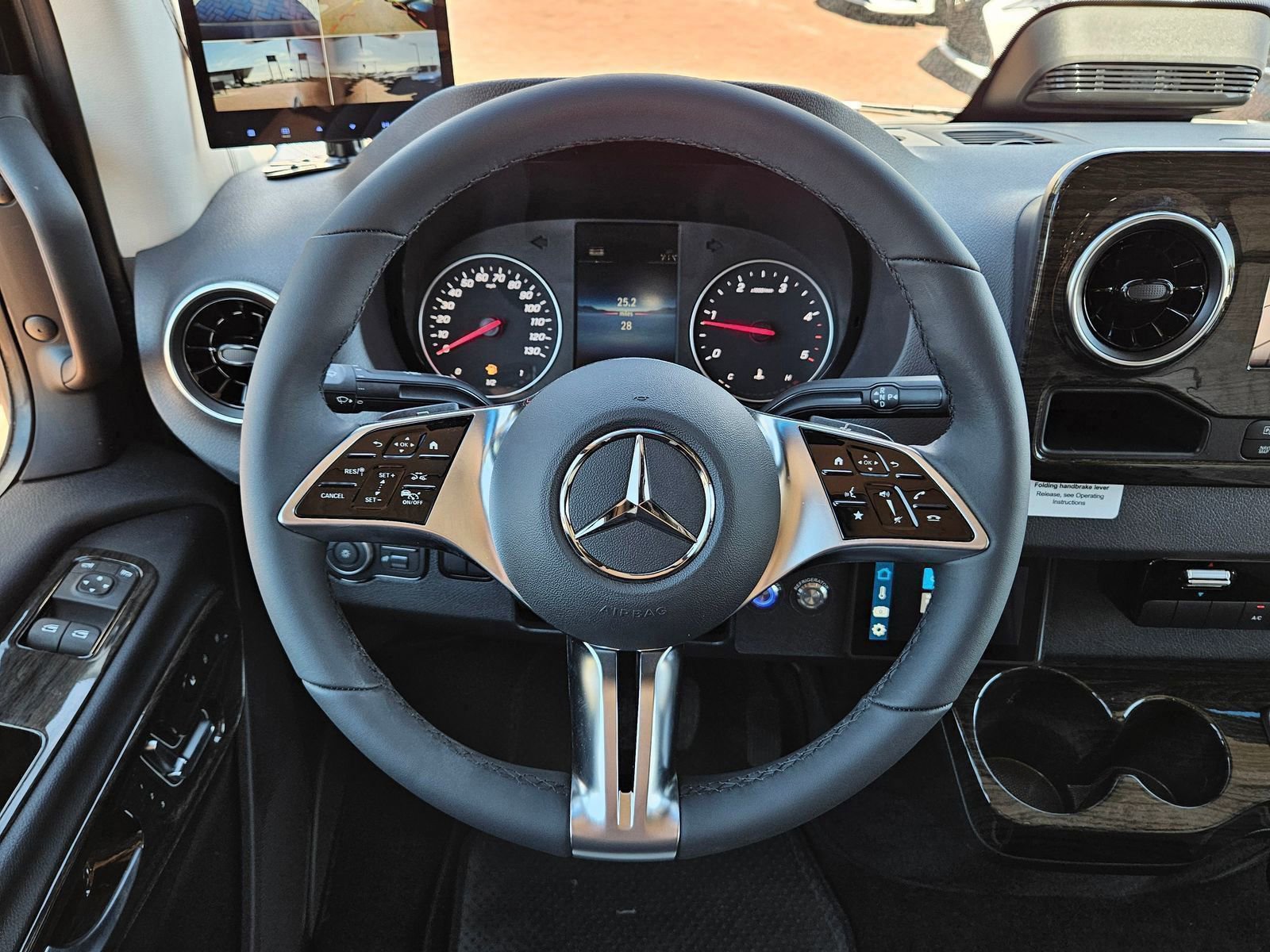 New 2025 Mercedes-Benz Sprinter 3500 image 18