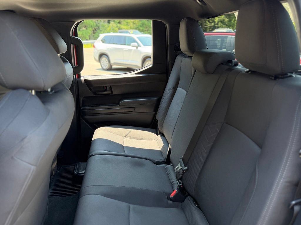 Used 2024 Toyota Tacoma SR5 AWD/4WD image 6