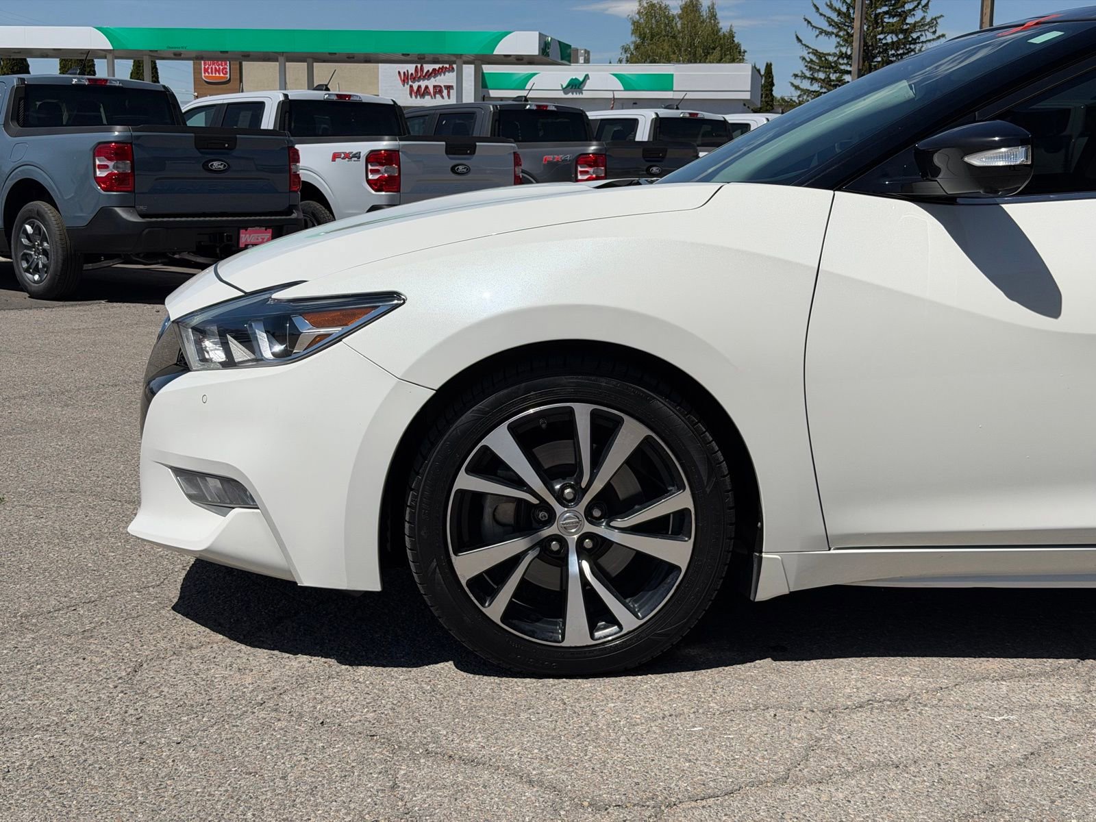 Used 2018 Nissan Maxima Platinum FWD image 12