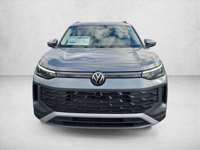 Used 2026 Volkswagen Tiguan SE AWD/4WD image 8