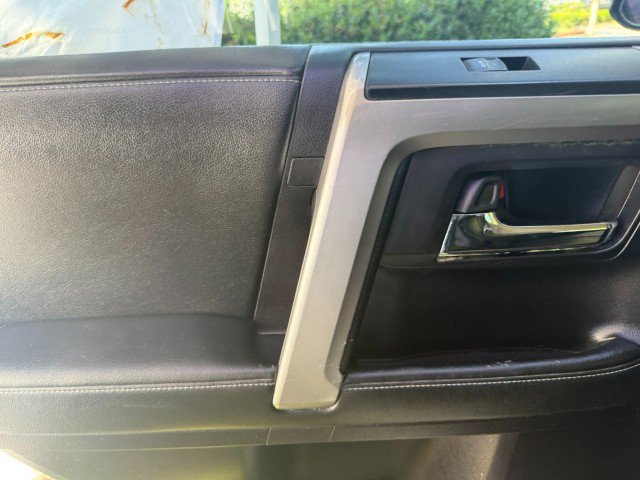 Used 2014 Toyota 4Runner Limited image 38