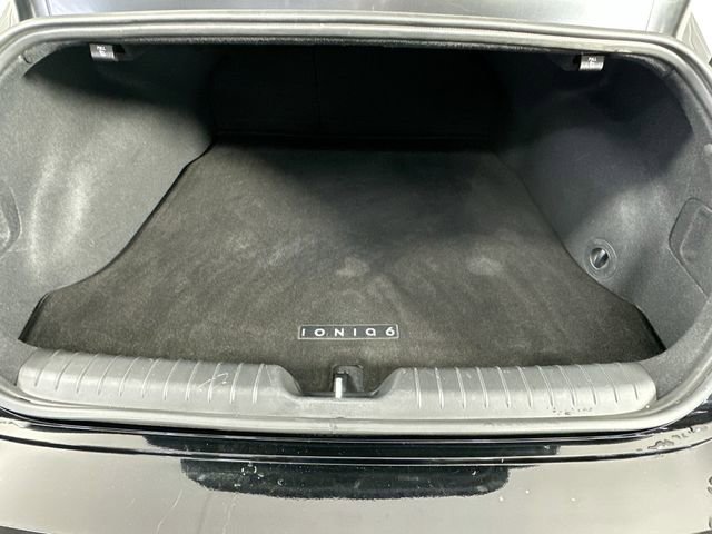 Used 2023 Hyundai Ioniq 6 SEL image 32
