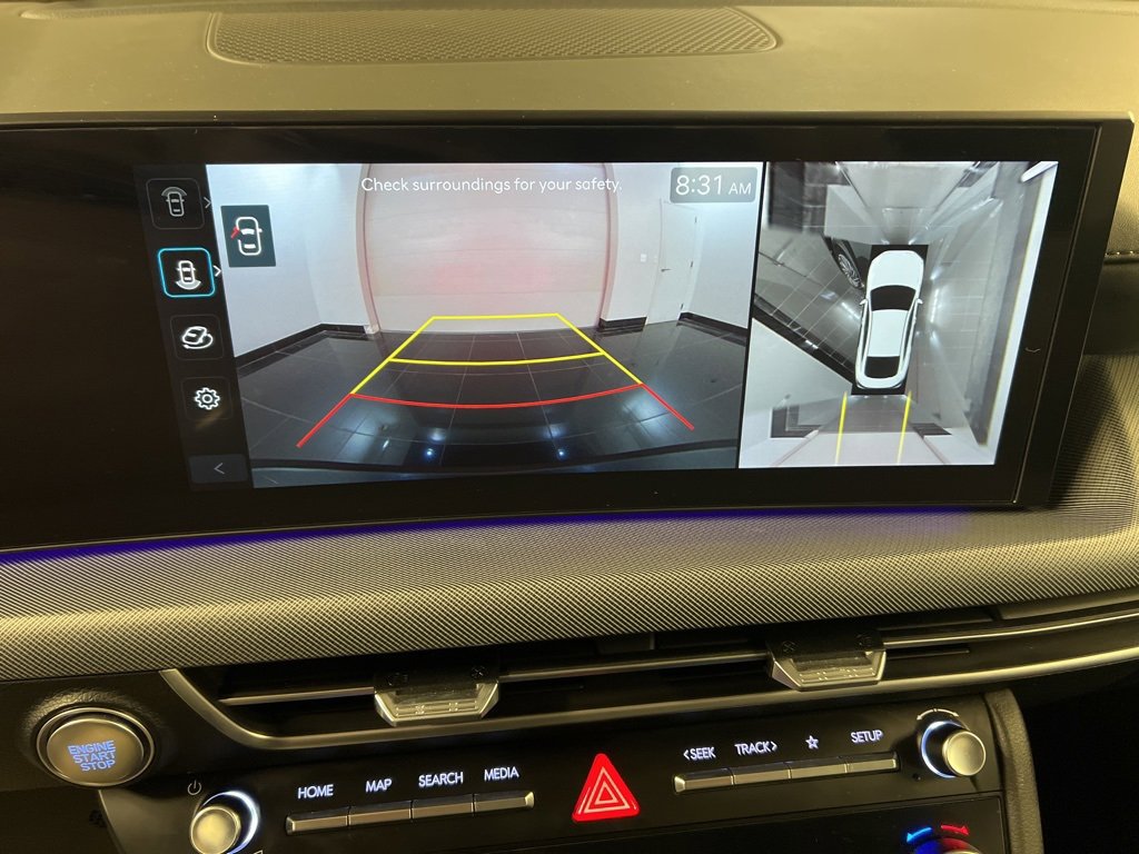 Used 2025 Hyundai Sonata Limited image 12