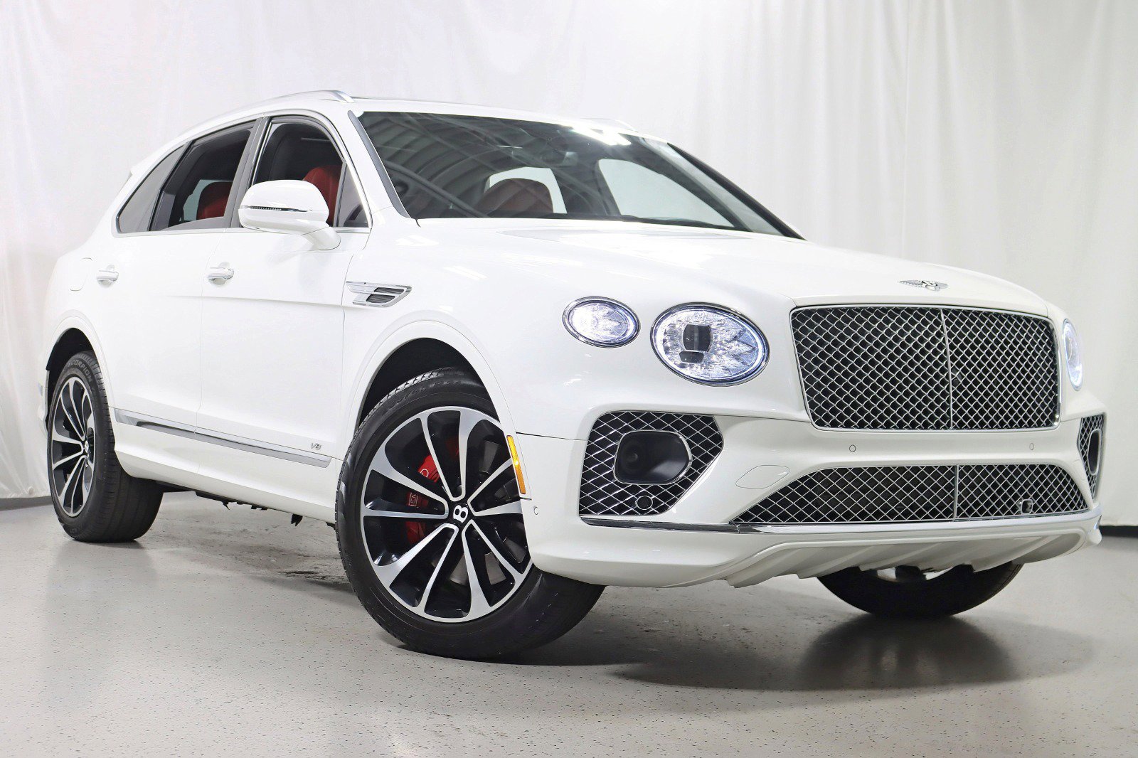 Used 2022 Bentley Bentayga image 7