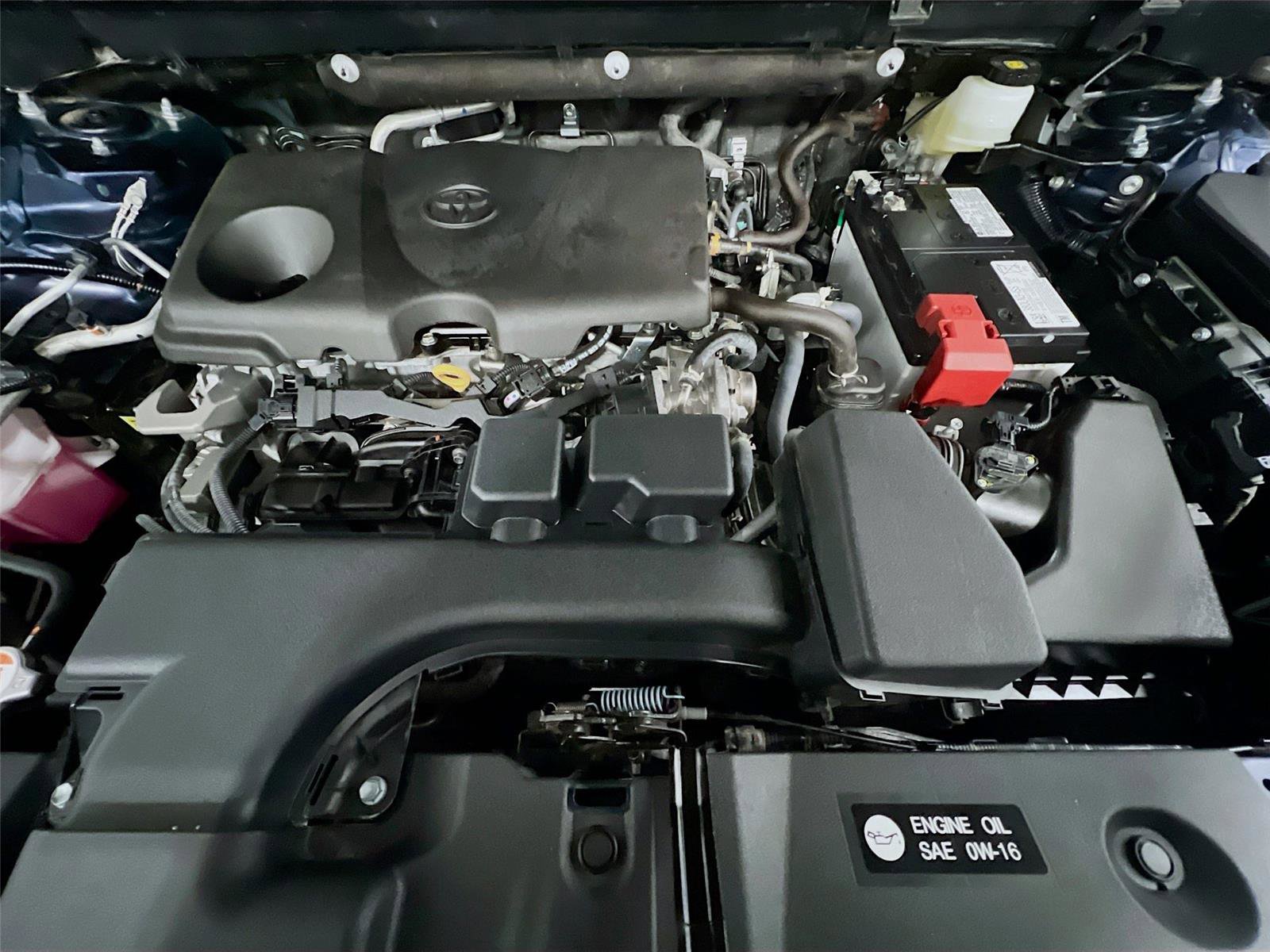 Used 2025 Toyota RAV4 XLE image 30