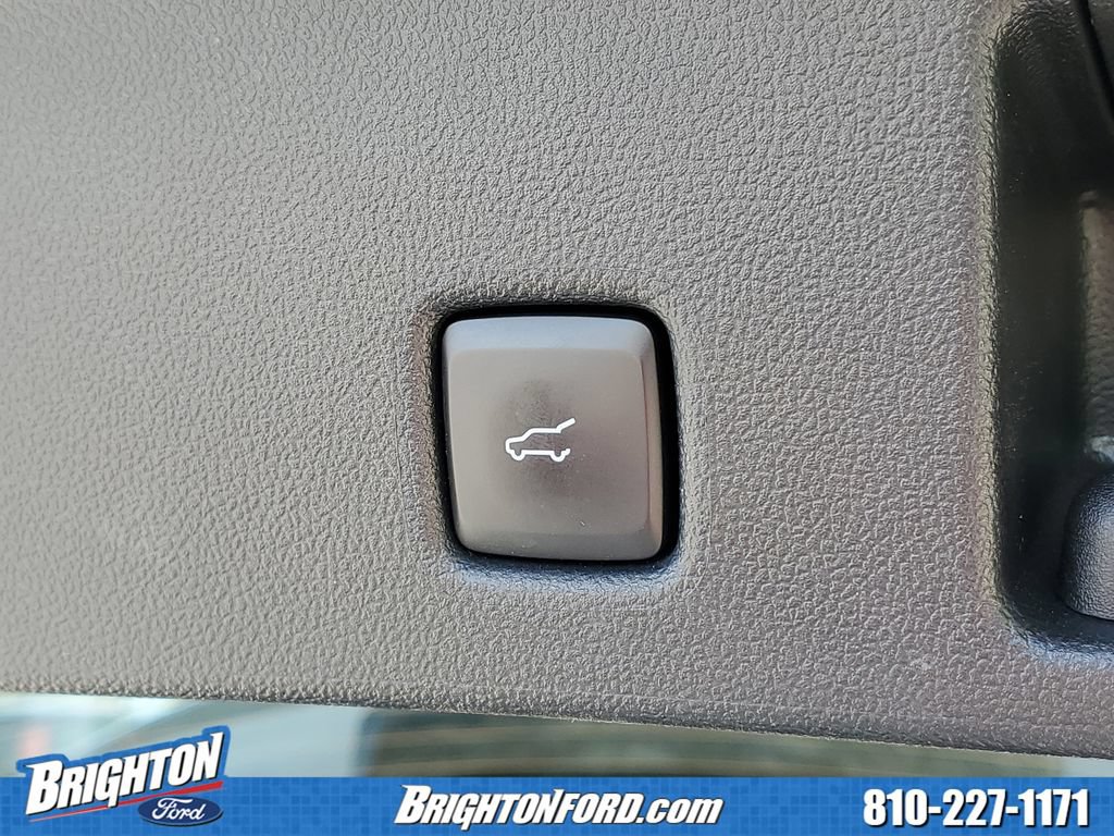 Certified 2024 Ford Escape ST-Line w/ Tech Pack #1 AWD/4WD image 9
