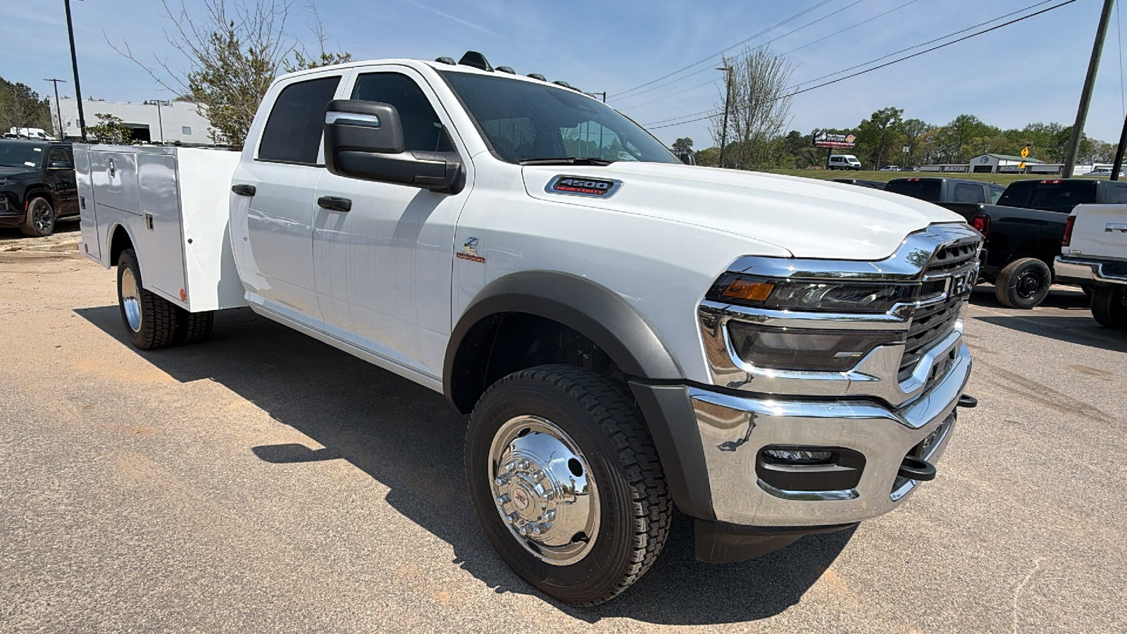 New 2026 RAM 4500 Tradesman w/ Chrome Appearance Group AWD/4WD image 5