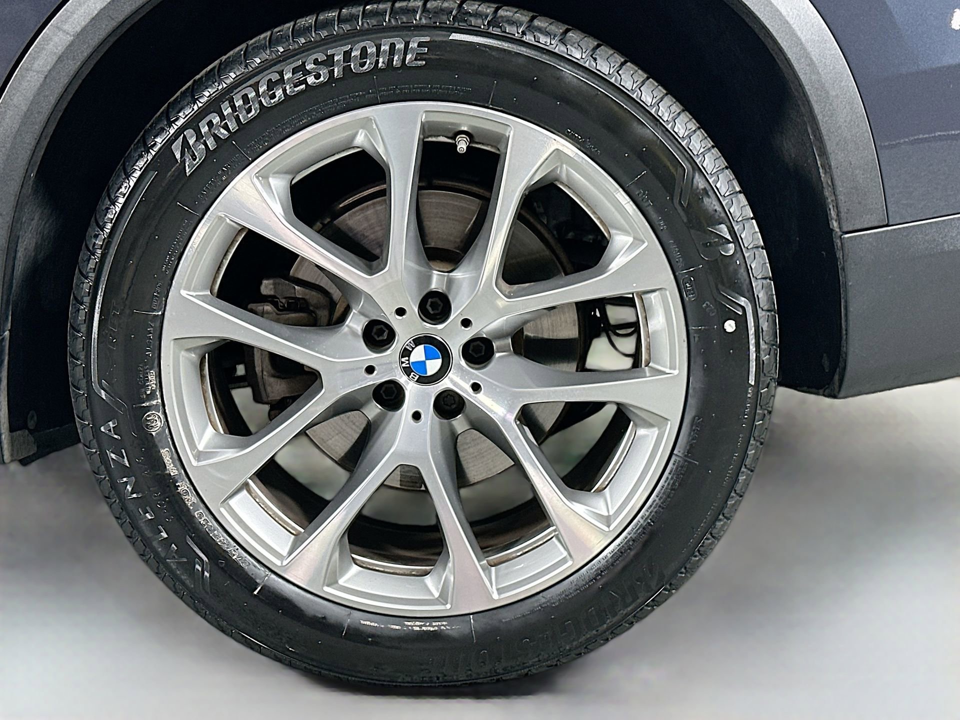 Used 2021 BMW X5 sDrive40i w/ Parking Assistance Package image 31