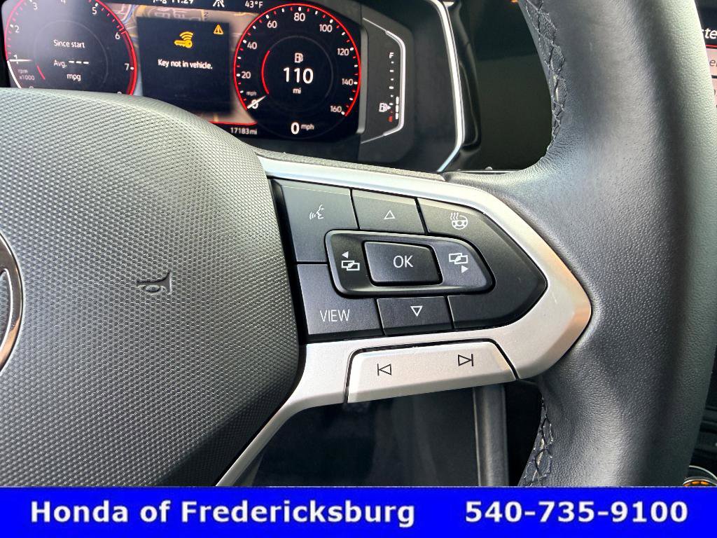 Used 2024 Volkswagen Jetta SEL image 27