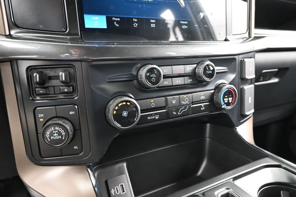 New 2026 Ford F150 STX w/ Equipment Group 201A FX4 AWD/4WD image 19