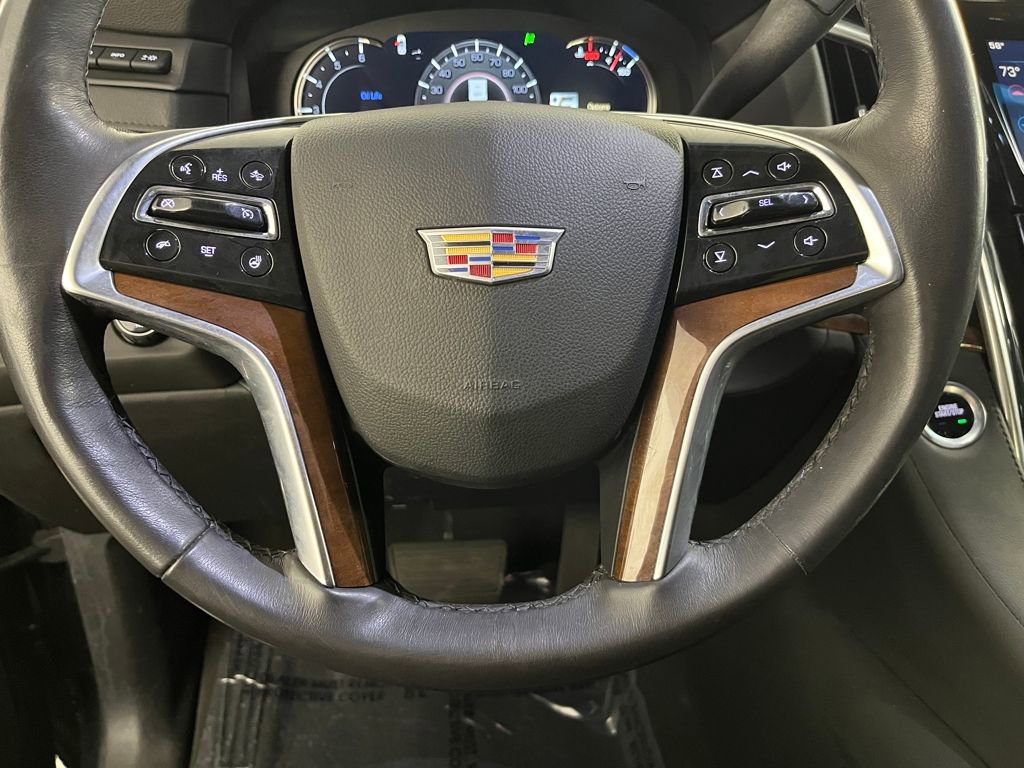 Used 2020 Cadillac Escalade Premium Luxury image 24