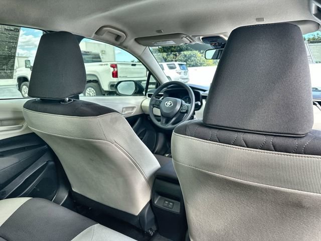 Used 2026 Toyota Corolla LE image 32