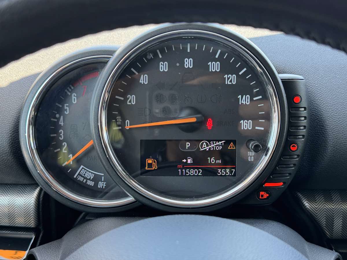 Used 2016 MINI Cooper Clubman FWD image 28