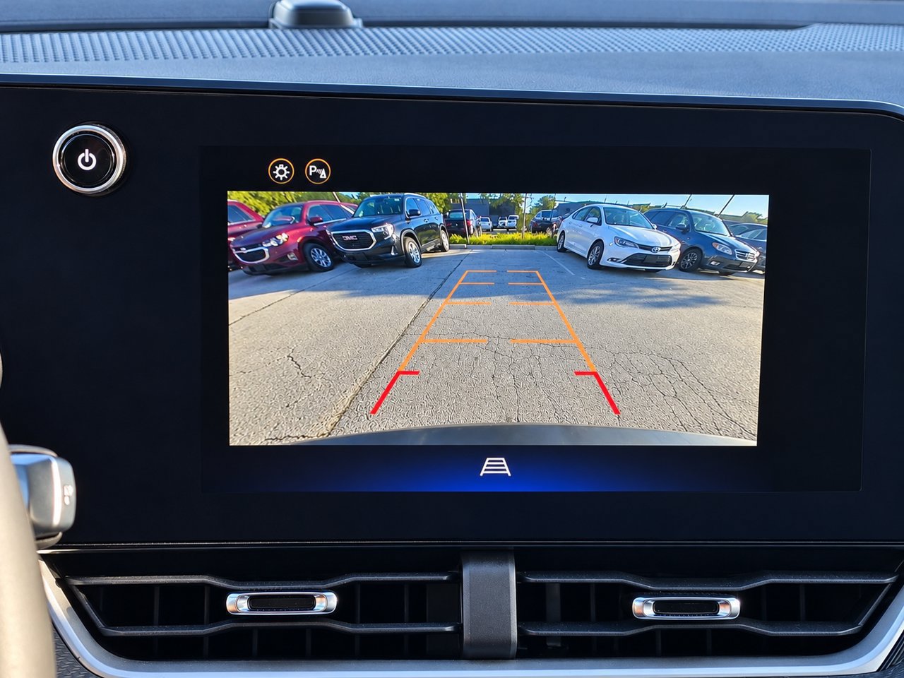 Certified 2026 Chevrolet Equinox LT w/ Convenience Package II AWD/4WD image 17