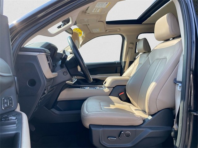 Used 2024 Ford Expedition Max Limited image 10