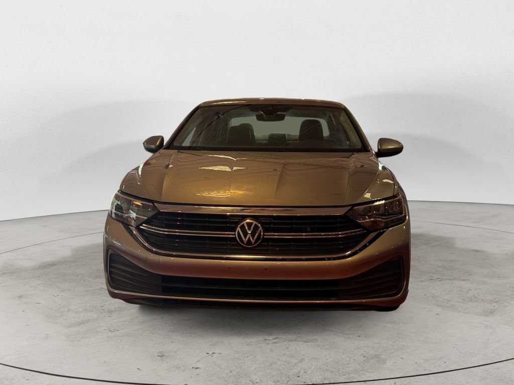 Used 2024 Volkswagen Jetta SE FWD image 8