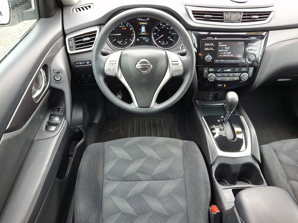 Used 2016 Nissan Rogue SV AWD/4WD image 11