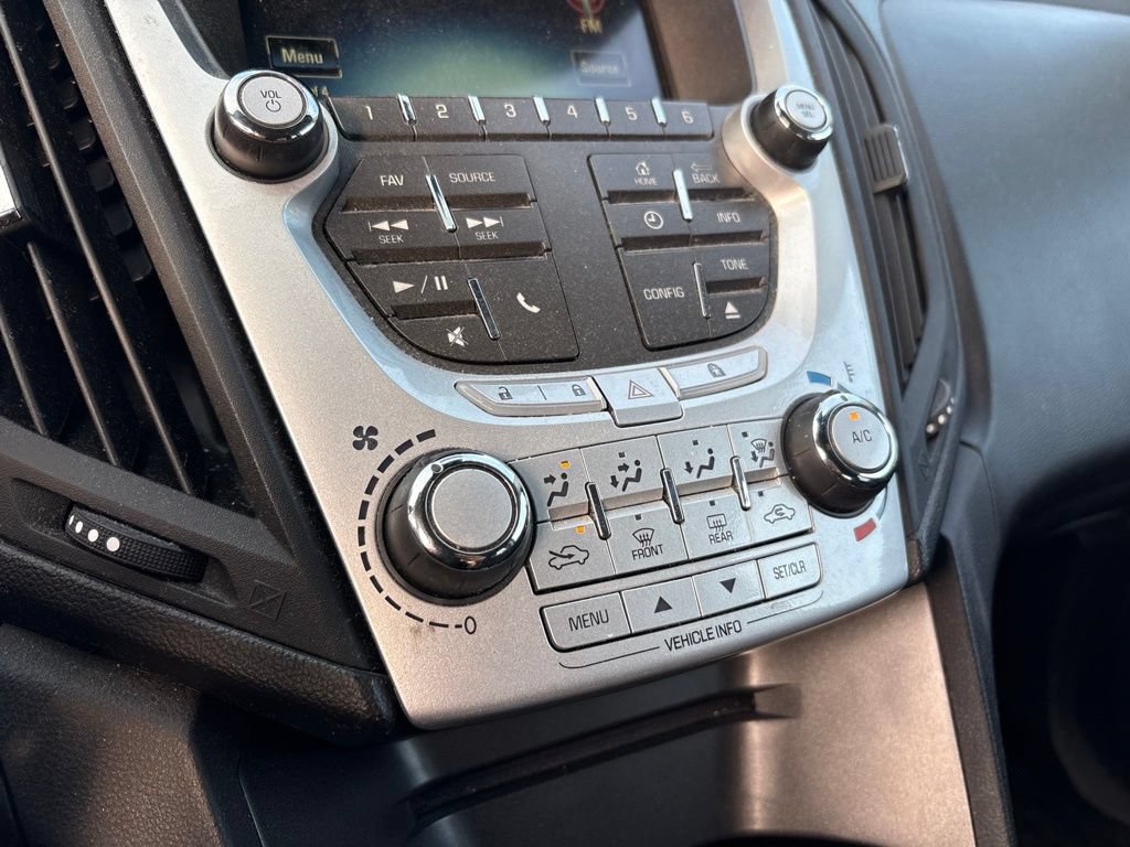 Used 2015 Chevrolet Equinox LT w/ Driver Convenience Package FWD image 24