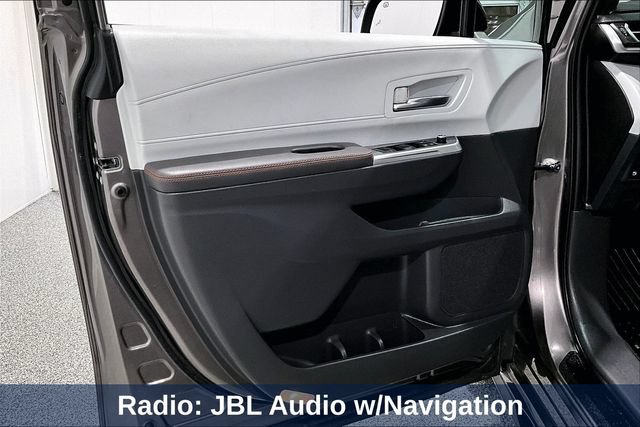 Used 2022 Toyota Sienna XSE AWD/4WD image 26