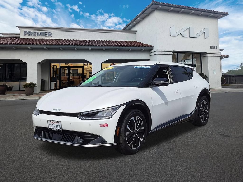 Certified 2024 Kia EV6 Wind w/ Wind Technology Package RWD image 4
