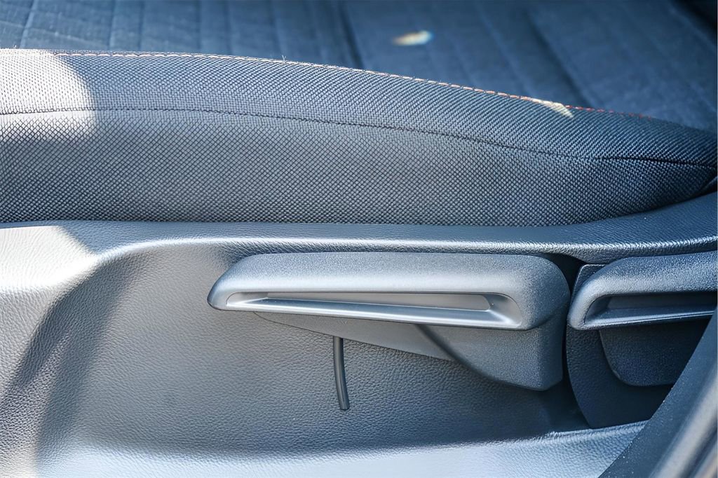 New 2026 Honda HR-V Sport image 9