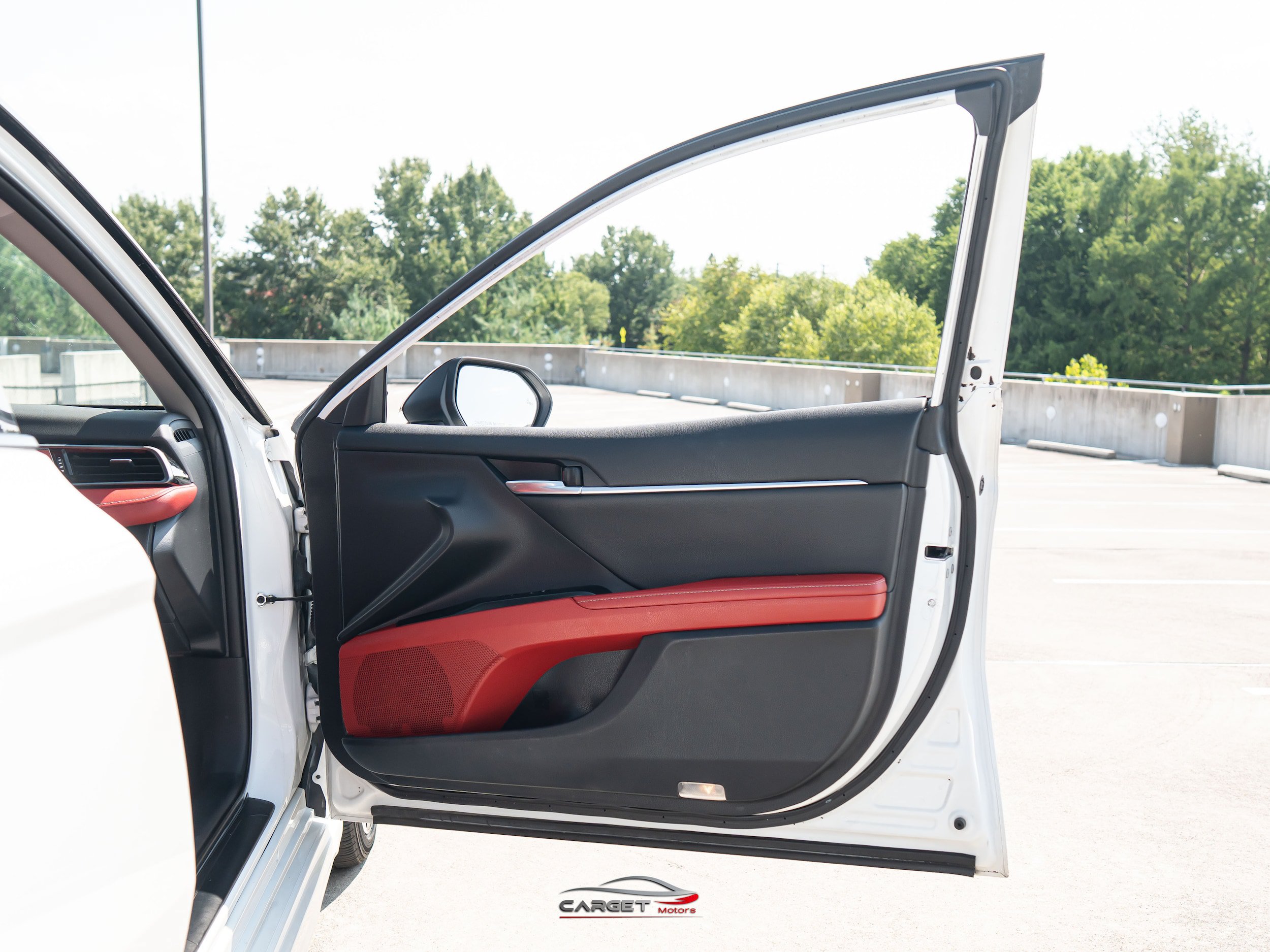 Used 2019 Toyota Camry XSE w/ Carpet Mat Package FWD image 41