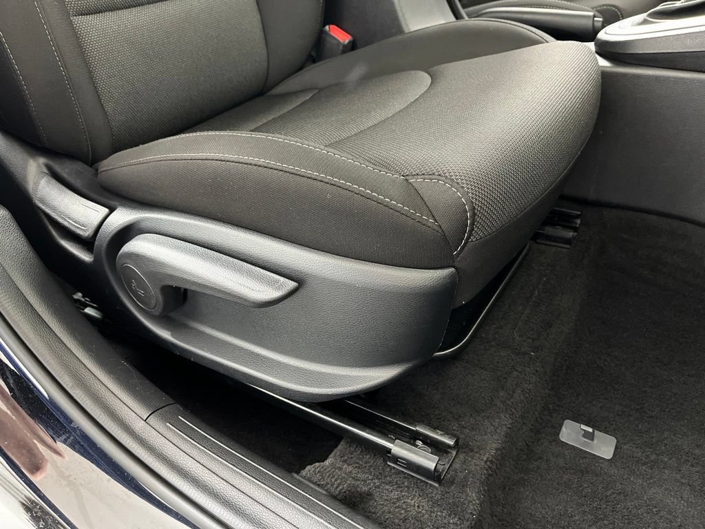 Used 2023 Kia Forte LXS w/ LXS Technology Package FWD image 14
