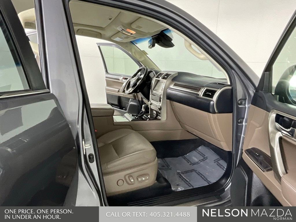 Used 2020 Lexus GX 460 Premium image 14