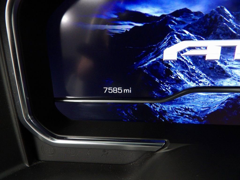 Used 2025 GMC Sierra 2500 AT4X image 16