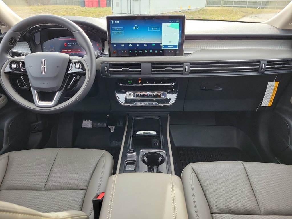 New 2026 Lincoln Corsair Premiere image 11