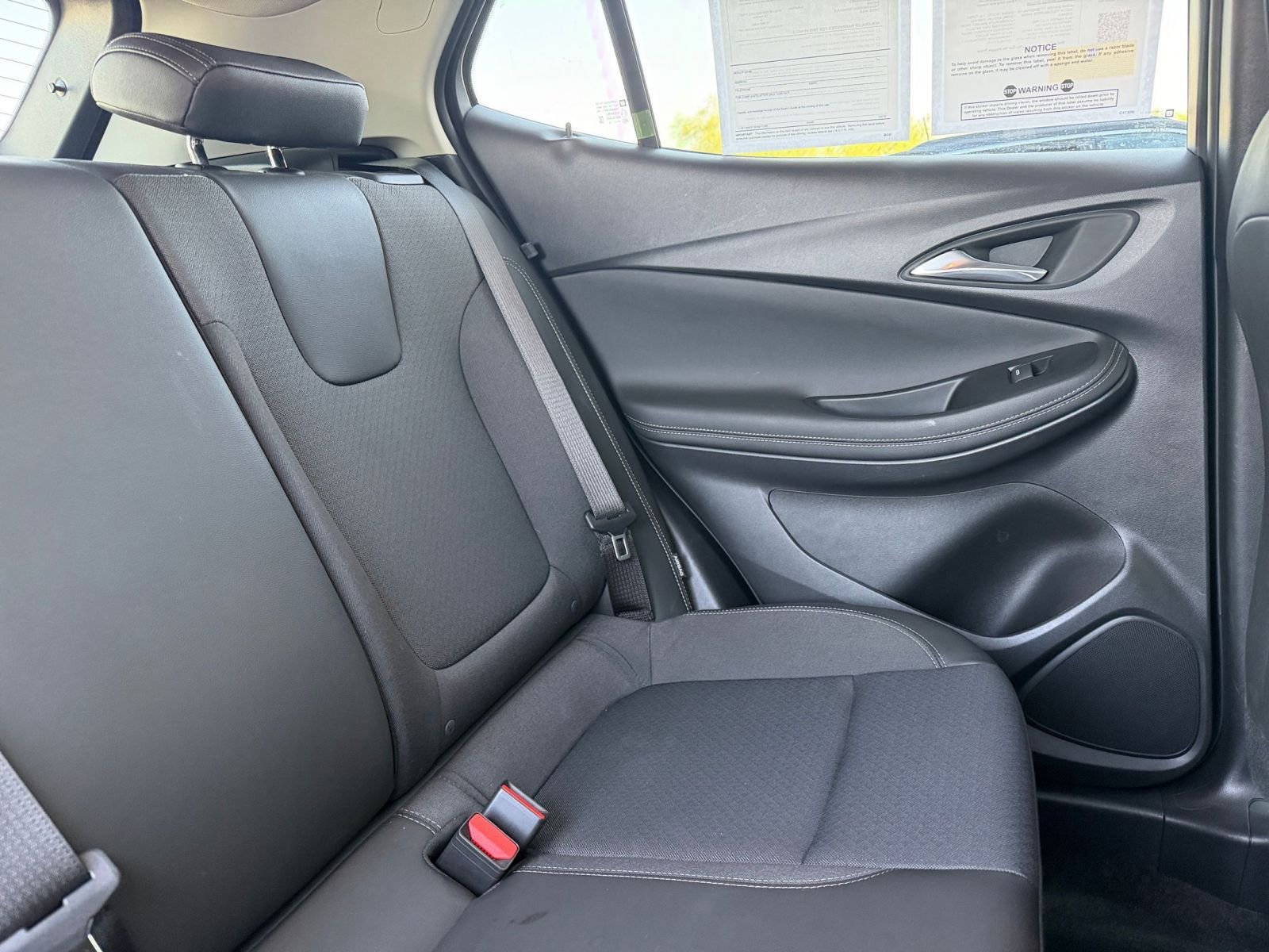 Used 2025 Buick Encore GX Preferred image 36