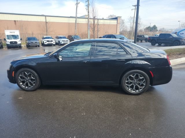 Used 2018 Chrysler 300 S image 8